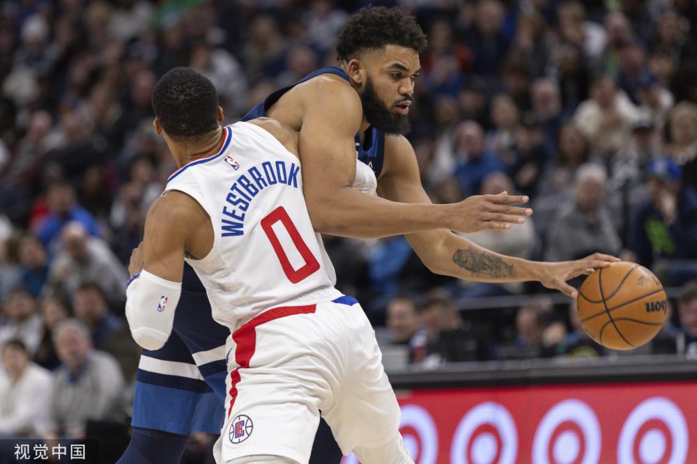 球员间达成 球员间达成