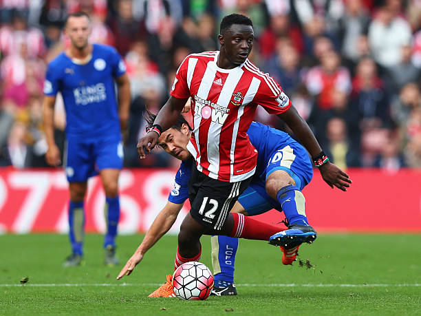 员信赖的依 员信赖的依